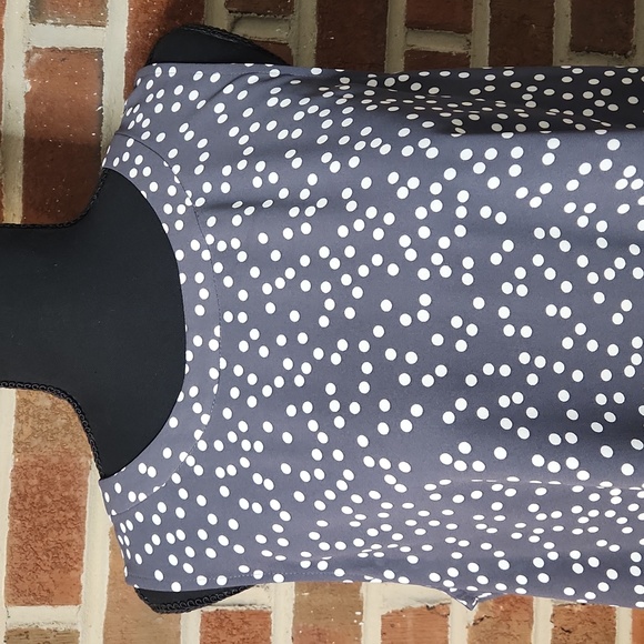 Anne Klein polkadot top, size M - Picture 2 of 6